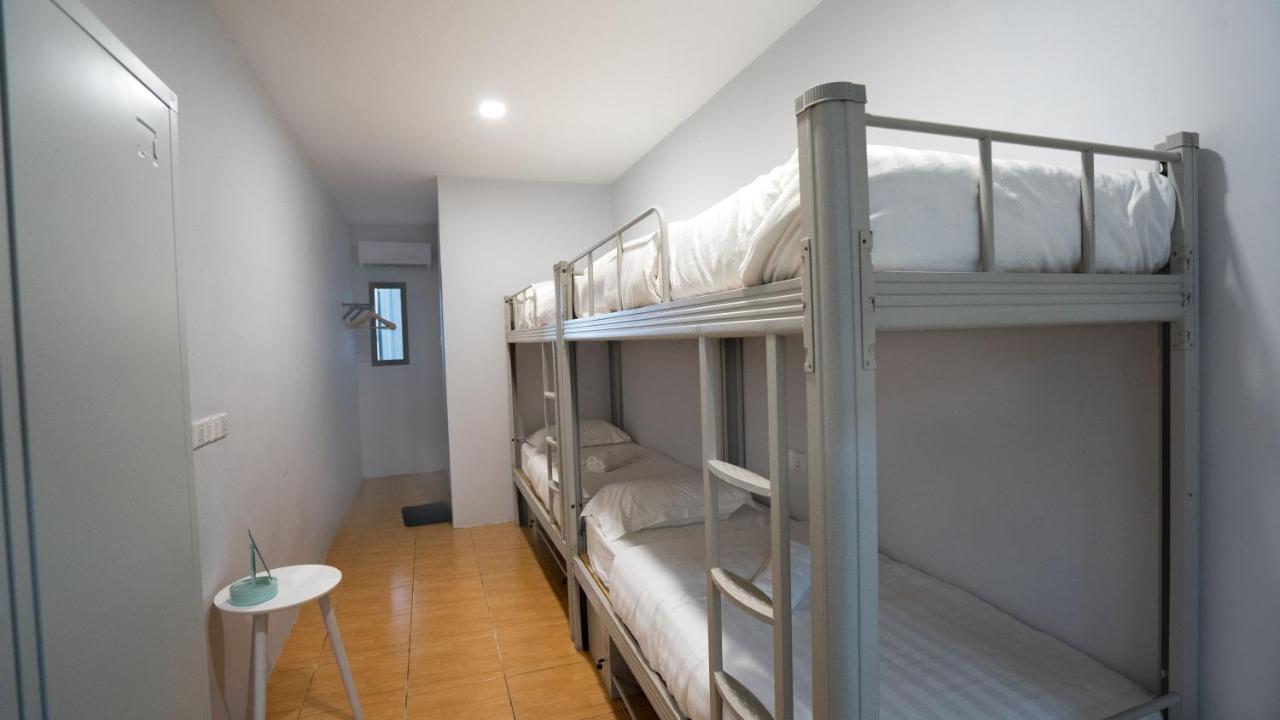 Bubble House Semporna 泡泡屋 Apartment Exterior photo